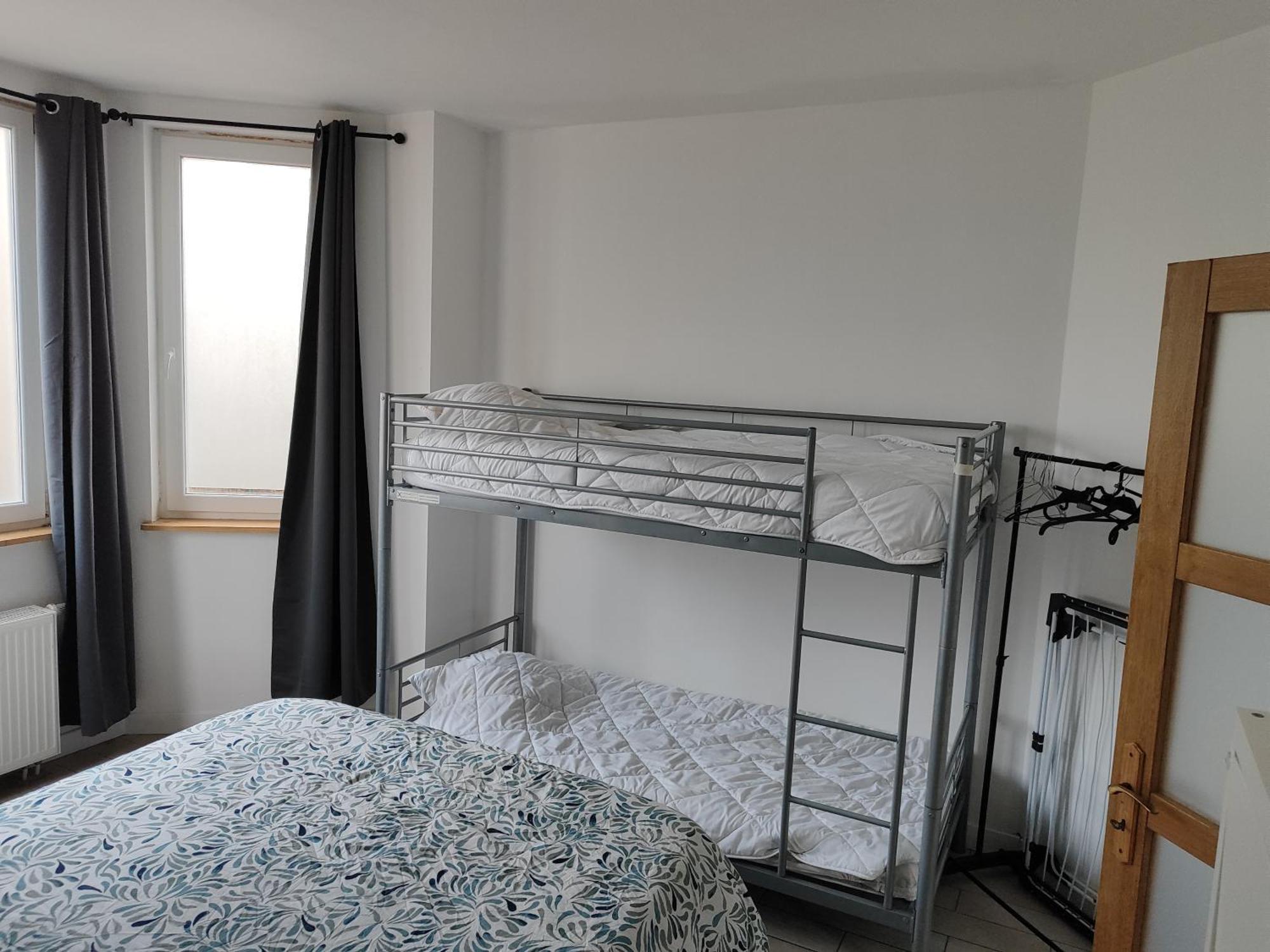 Appartement Spacieux Avec Parking Et Terrasse De Panne Zewnętrze zdjęcie